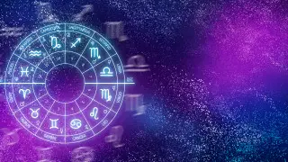 Гороскоп на сегодня: кому стоит признаться в любви, а кому путешествовать