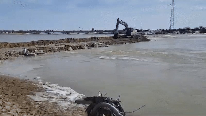 Кадры из видео