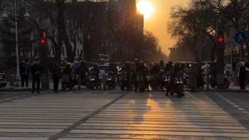 Кадры из видео