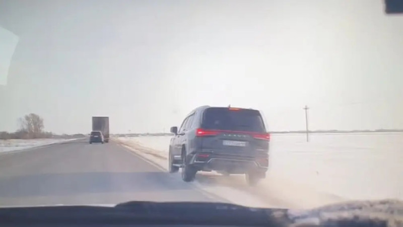 Кадры из видео