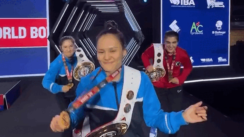 Кадры из видео