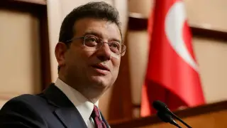 Начался допрос Имамоглу: мэра Стамбула назвали “лидером преступной организации“