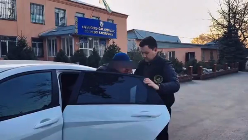 Кадры из видео