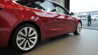 Tesla отзывает почти все свои Cybertruck из-за отваливающихся деталей