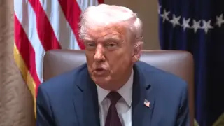 Трамп объявил, что США и Украина договорились по сделке о полезных ископаемых