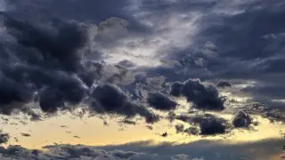 Порывистый ветер, дождь и туман: погода в Казахстане на 26 марта