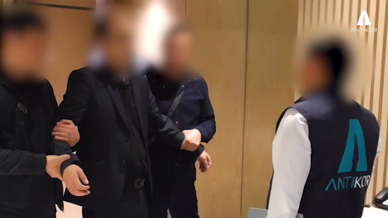 Кадры из видео