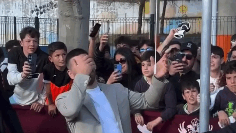 Кадры из видео