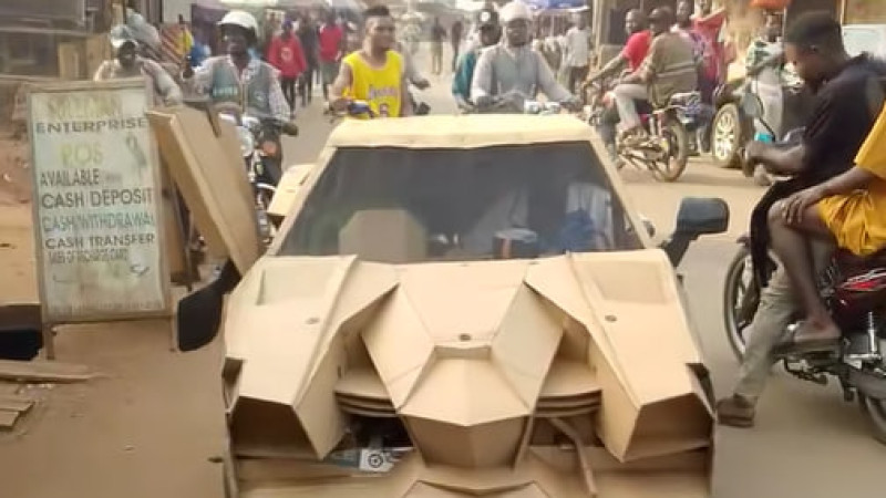 Кадры из видео