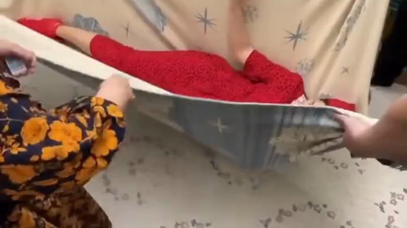 Кадры из видео