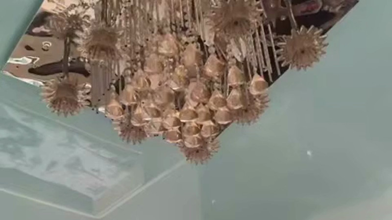 Кадры из видео