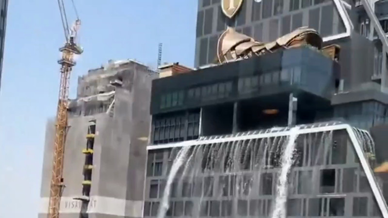 Кадры из видео