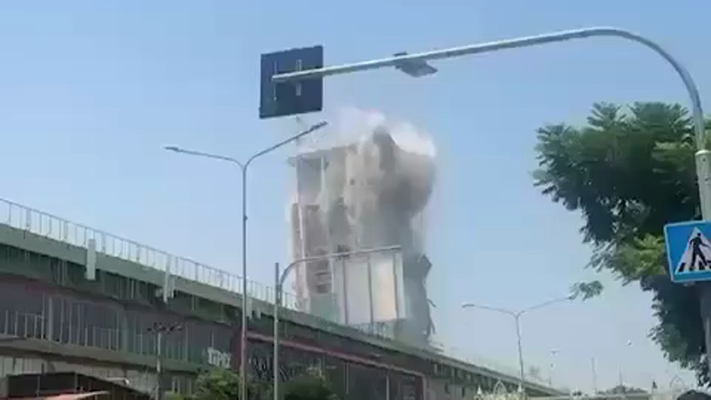 Кадры из видео