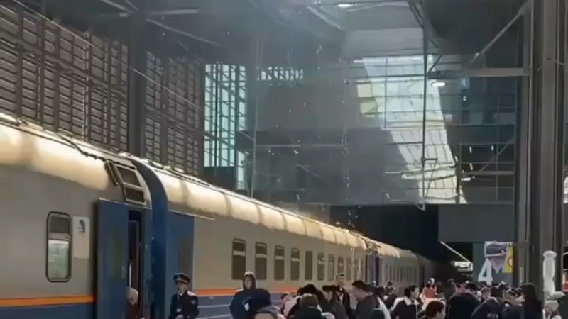 Кадры из видео