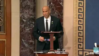 Сенатор установил рекорд, критикуя политику Трампа