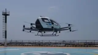 В Китае выдали первые лицензии на летающие такси