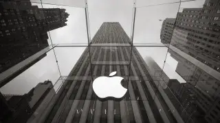 Apple потеряла почти 300 миллиардов долларов из-за тарифной политики США