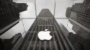 Apple потеряла почти 300 миллиардов долларов из-за тарифной политики США