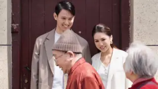 “Увидели свое будущее“: необычный снимок молодоженов стал популярным в сети