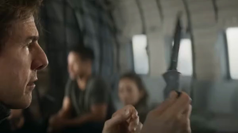 Кадры из видео