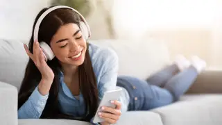 В Instagram начали возвращаться казахстанские треки: что происходит?