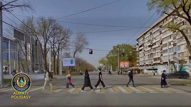 Кадры из видео