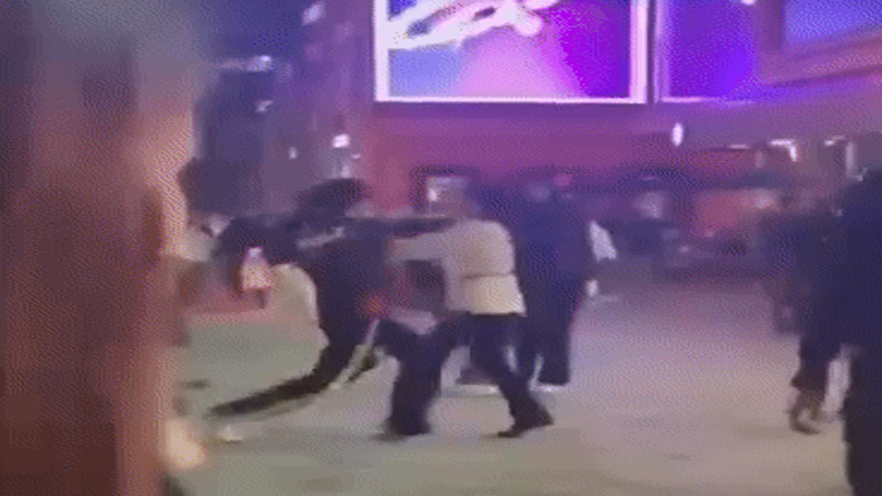 Кадры из видео