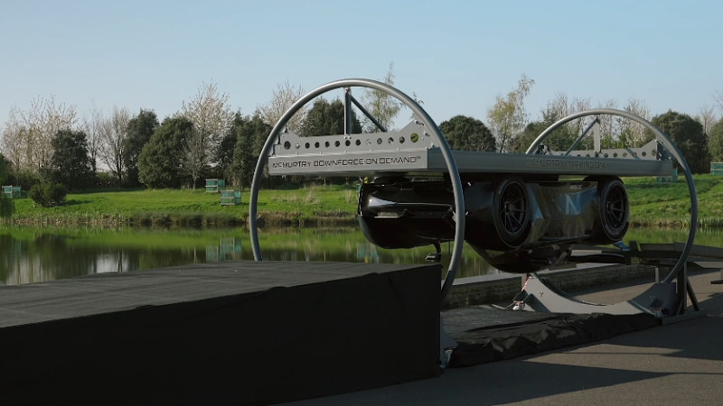 Кадры из видео