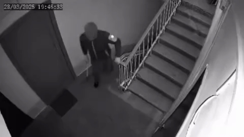 Кадры из видео