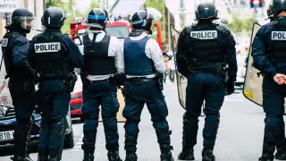 Неизвестные атаковали несколько тюрем во Франции