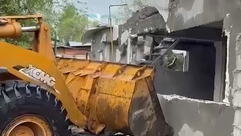 Кадры из видео