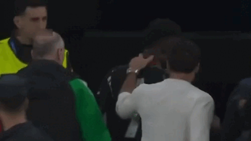 Кадры из видео