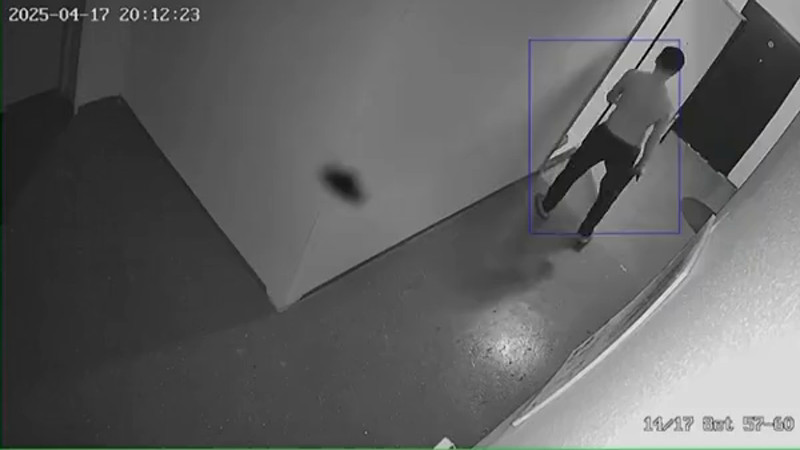 Кадры из видео