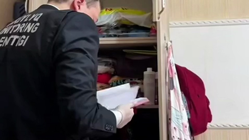 Кадры из видео