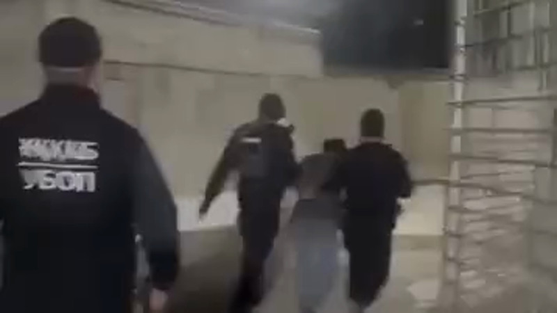 Кадры из видео