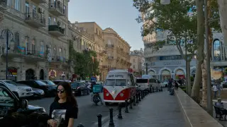 “Как в Европе, но дешевле“: чем удивил Баку путешественницу из Казахстана