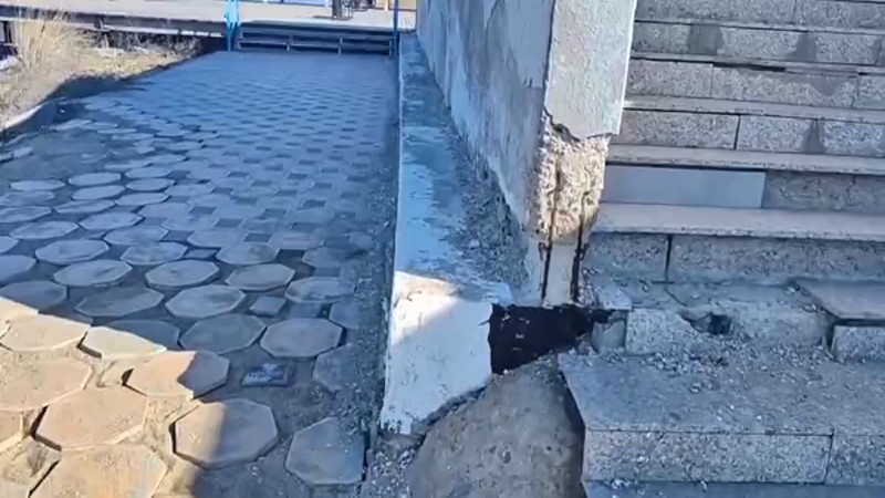 Кадры из видео