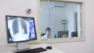 Нейросеть научили распознавать рак легких раньше врачей