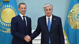 Касым-Жомарт Токаев принял в Астане президента УЕФА