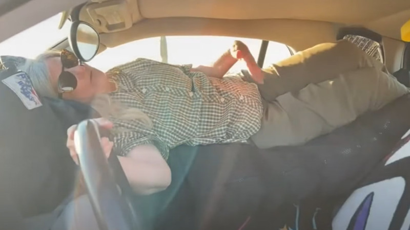 Кадры из видео