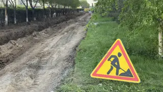 Опять меняют брусчатку? Зачем перекопали тротуар на Мангилик Ел