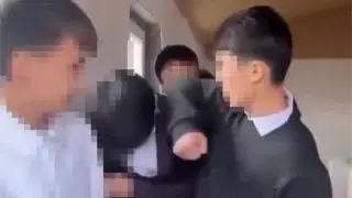 Выстроил в линию и избивал: жестокое видео со школьниками расследует полиция
