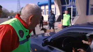 Пенсионеров поставили патрулировать улицы в Астане. Видео