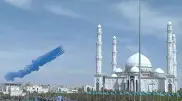 В небе появился флаг Казахстана - эффектный момент парада