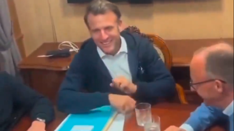 Кадр из видео