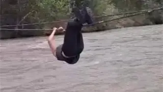 Сорвался с троса: упавший в реку казахстанец оказался военным