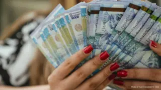 Названа средняя зарплата в Казахстане