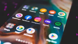 Выговор министру, новый выходной, блокировка смартфонов. О главном в Казахстане сегодня