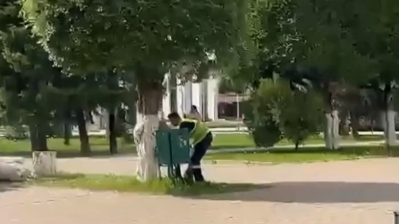 Кадры из видео