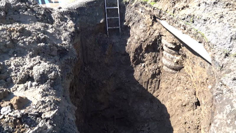 Кадры из видео